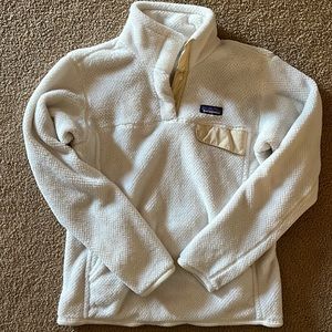 White Patagonia Fleece